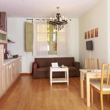 Sea & Wave La Casita De Hinestrosa Apartments Málaga Eksteriør billede