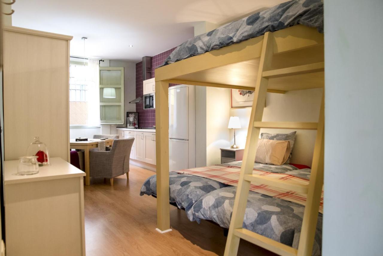 Sea & Wave La Casita De Hinestrosa Apartments Málaga Eksteriør billede